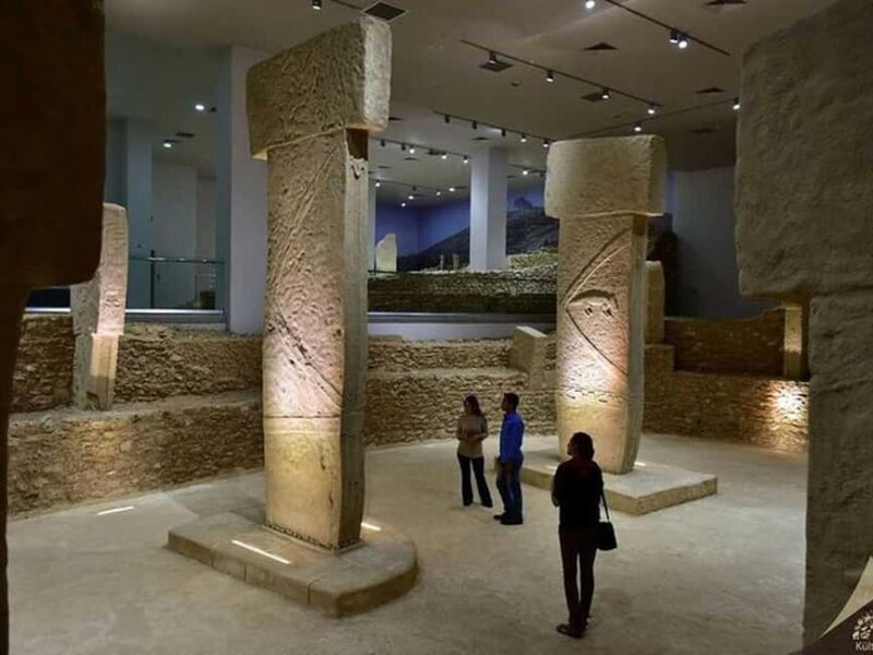 Istanbul: Gobeklitepe Day Trip with Flights & Guide - Visiting Gobeklitepe: The World’s Oldest Temple