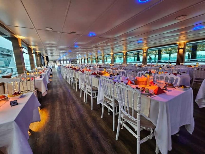 Istanbul: Golden Horn & Bosphorus Dinner and Show - Live Performances Enhance the Evening