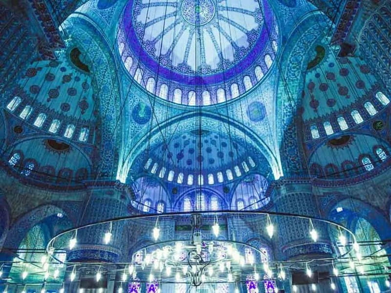 Istanbul: Guided Blue Mosque and Hagia Sophia Tour - Key Points
