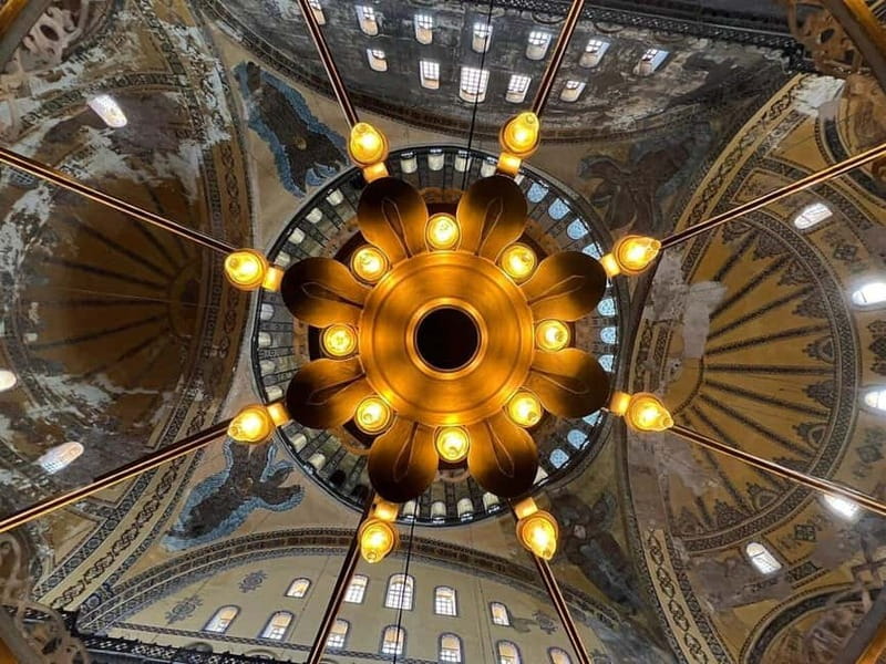 Istanbul: Guided Blue Mosque and Hagia Sophia Tour - The Practicalities: Pacing and Group Size