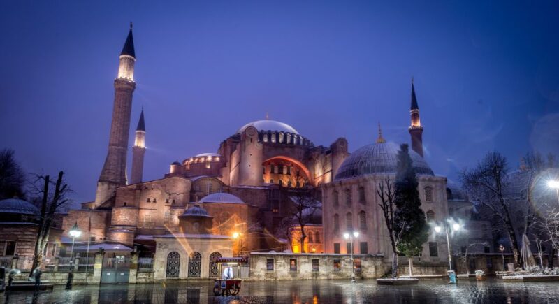 Istanbul: Hagia Sophia, Blue Mosque, and Grand Bazaar Tour - Practical Tips and Considerations