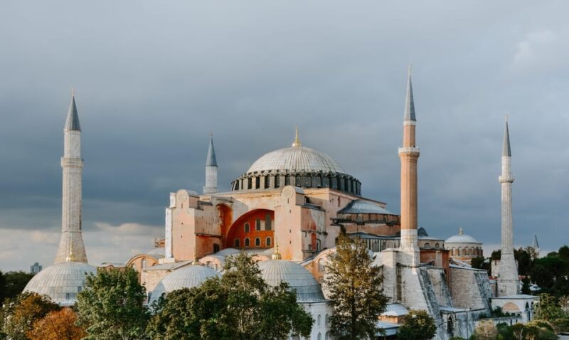 Istanbul: Hagia Sophia, Blue Mosque, & Basilica Cistern Tour - Practical Details and Tour Logistics
