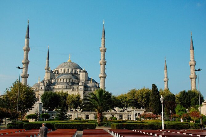 Istanbul: Hagia Sophia & Blue Mosque Guided & Small-Group Tour - Practical Tips for the Tour