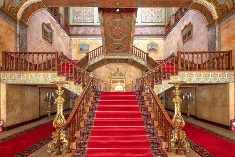 Istanbul: Hagia Sophia, Blue Mosque Guided Tour, & Tickets - The Guide: Knowledgeable, Personable, and Engaging