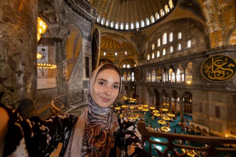 Istanbul: Hagia Sophia Tour with Optional Blue Mosque Tour - Timing, Duration, and Group Size