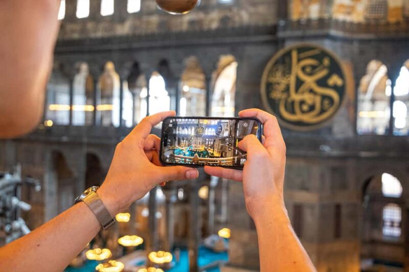 Istanbul: Hagia Sophia Tour with Optional Blue Mosque Tour - Physical Requirements and Accessibility