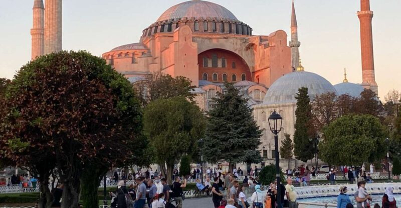 Istanbul: Half-Day Morning Hagia Sophia & Blue Mosque Tour - Explore Istanbul’s Historic Heart with a Focused Morning Tour