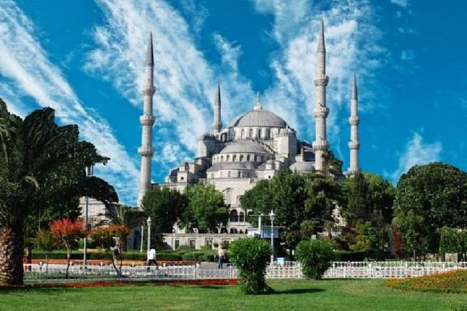 ISTANBUL HALF DAY MORNING TOUR (St SOPHIA BLUE MOSQUE GRAND BAZAAR) - Accessibility and Timing Considerations