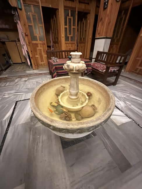 Istanbul: Historic Sifa Turkish Bath in Sultanahmet Square - Pacing, Timing, and Group Size