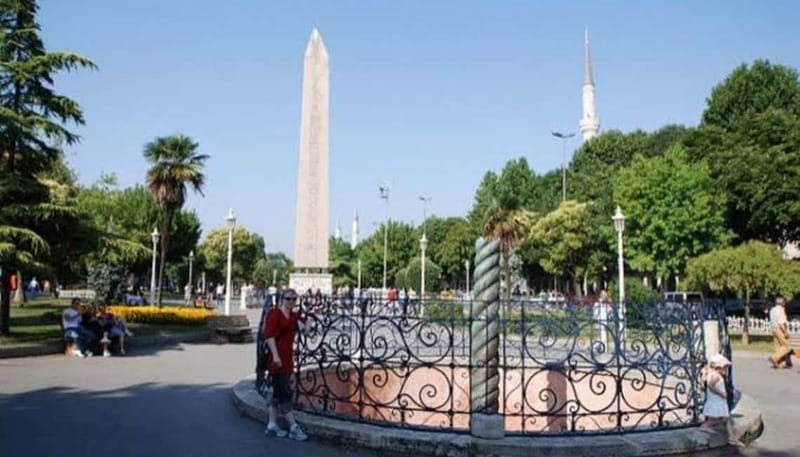 Istanbul: Historical Peninsula Tour with Expert Guide - The Hippodrome and Its Historic Monuments