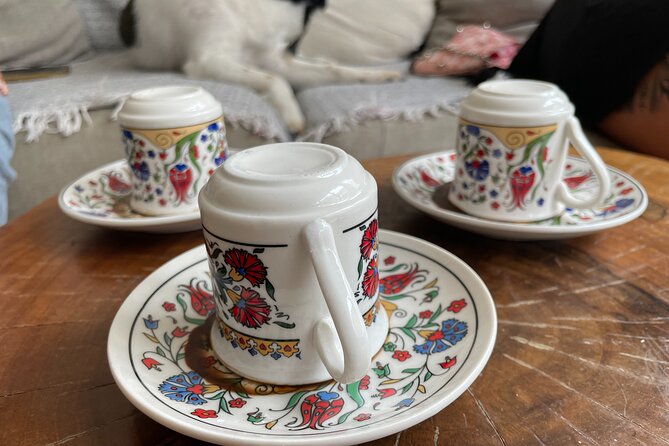 Istanbul Home Style Turkish Coffee Making and Fortune Telling - Key Points