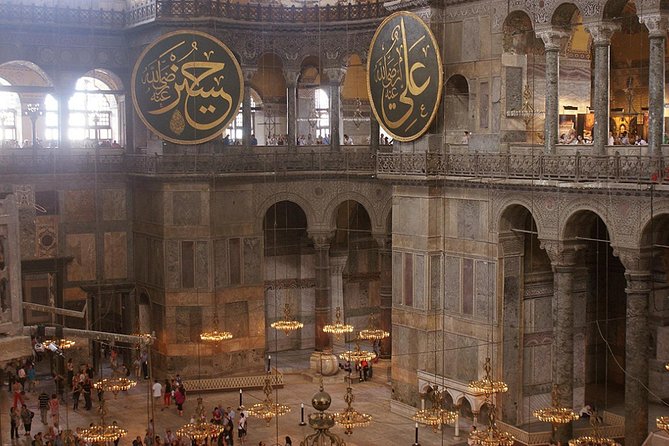 Istanbul Imperial & Bosphorus Tour - Incl. Lunch - Visiting the Blue Mosque and Its Blue Tiles