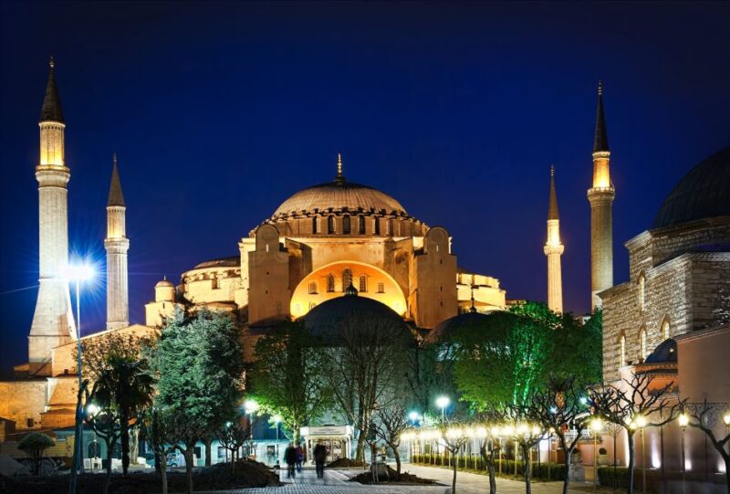 Istanbul: Istanbul Night Walking Tour - Timing, Weather, and Seasonal Considerations