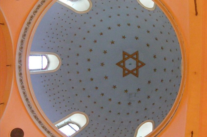 Istanbul Jewish Quarter Walking Tour - Physical Requirements and Accessibility