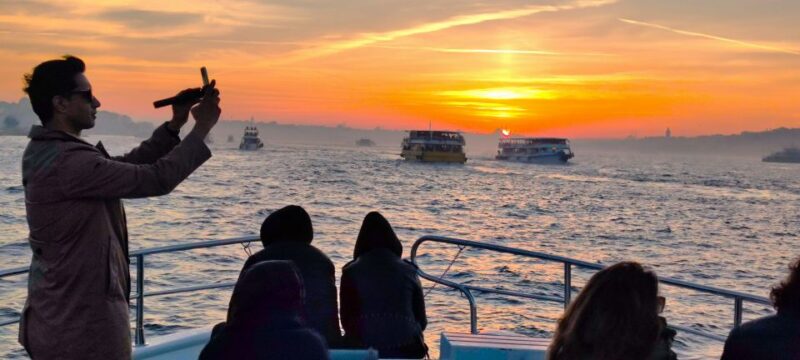 Istanbul: Old City Tour and Luxury Sunset Bosphorus Cruise - Transition to the Bosphorus Sunset Cruise
