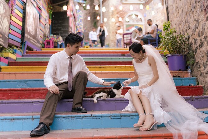 Istanbul Photoshoot tour with Local Photographer - Capturing the Panorama at Galata Köprüsü