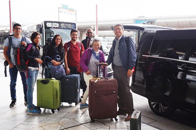 Istanbul Private Airport Transfer - Seamless and Private Airport Transfer in Istanbul for Up to 8 People