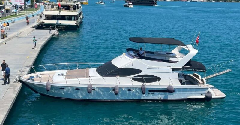 Istanbul: Private Bosphorus Strait Sightseeing Yacht Cruise - Frequently Asked Questions