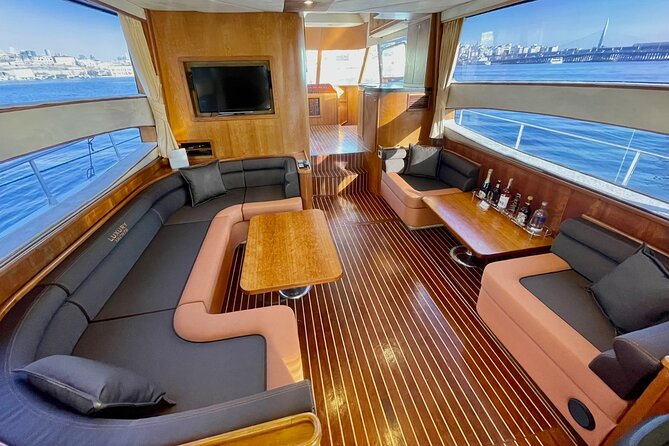 Istanbul Private Bosphorus Yacht Cruise - Highlights of the Stops Along the Bosphorus