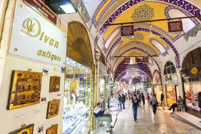 Istanbul Private Guided Walking Tour - The Experience of the Guides: Knowledge and Personalization