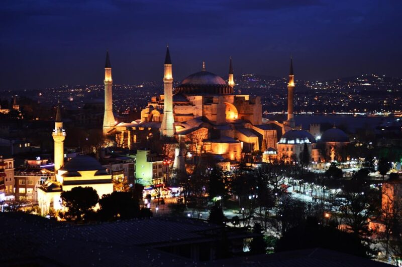 Istanbul: Private Night Tour with a Local - Discover the Charm of Istanbul at Night on a Private Tour