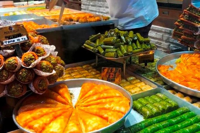 Istanbul Private Tour Designed for Layover Flight, Transfer incl. - Starting the Istanbul Layover Tour at the Airport