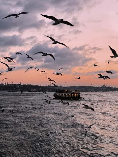 Istanbul: Private Yacht Sunset Cruise with Photos - What Makes the Onboard Experience Premium