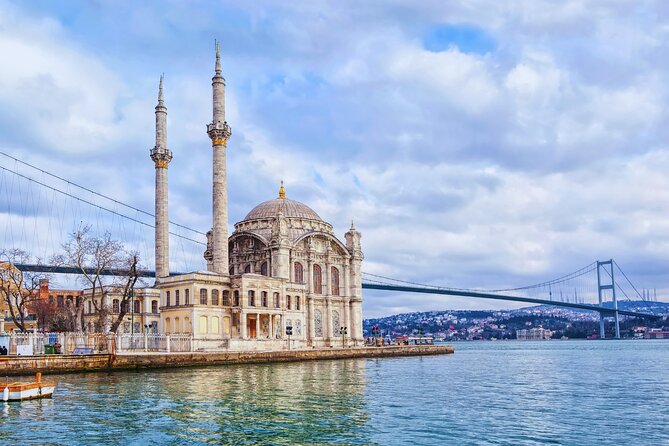 Istanbul Private Yacht Tour - 2 Hours - Meeting Point and Booking Details