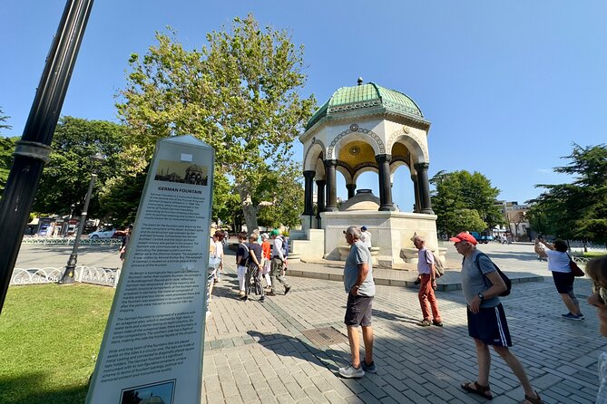Istanbul Sightseeing Walking Tour - Enjoy the Iconic Sultanahmet Square