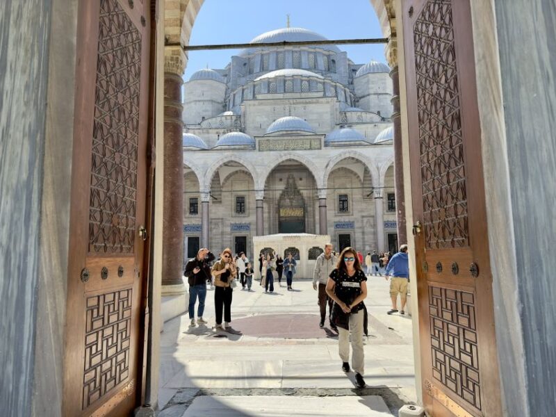 Istanbul Small-Group City and Secret Streets Tour with Guide - Experience Istanbul’s Highlights and Secret Streets in Just 4 Hours