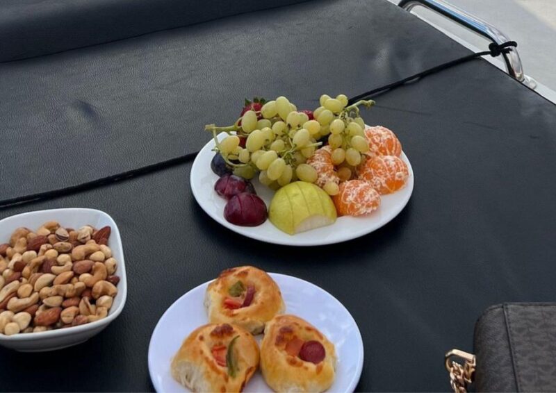 Istanbul: Small-Group Luxury Yacht Sunset Cruise w/ Snacks - Snacks and Refreshments: Turkish Sweets and Hot Drinks