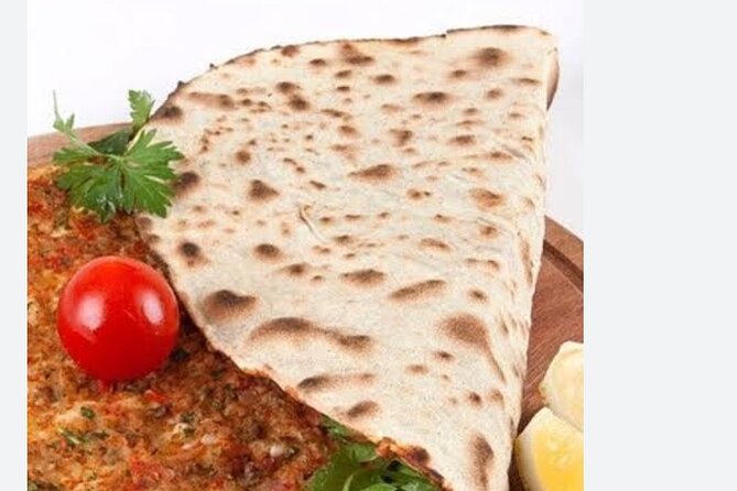 Istanbul street food tour with local guide - Key Points