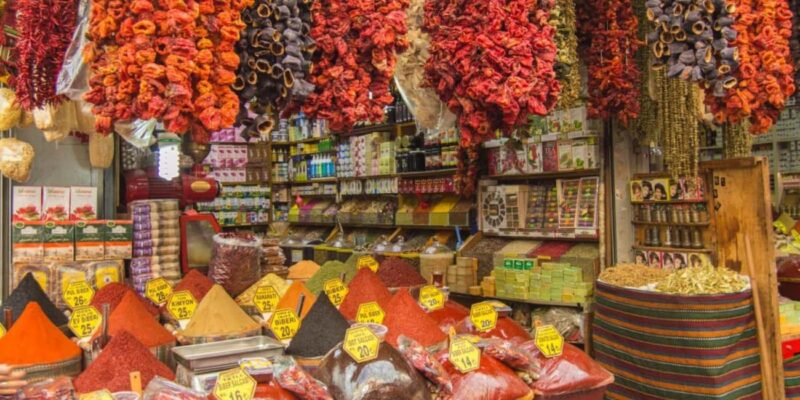 Istanbul: Sultanahmet, Balat, & Bazaars Tour With Cruise - Exploring the Colorful Balat Neighborhood