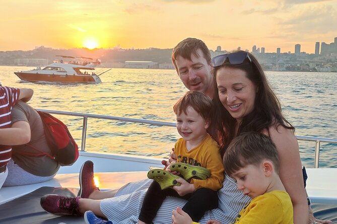 Istanbul Sunset Cruise on Luxury Yacht - Guided Group Cruise - Key Points