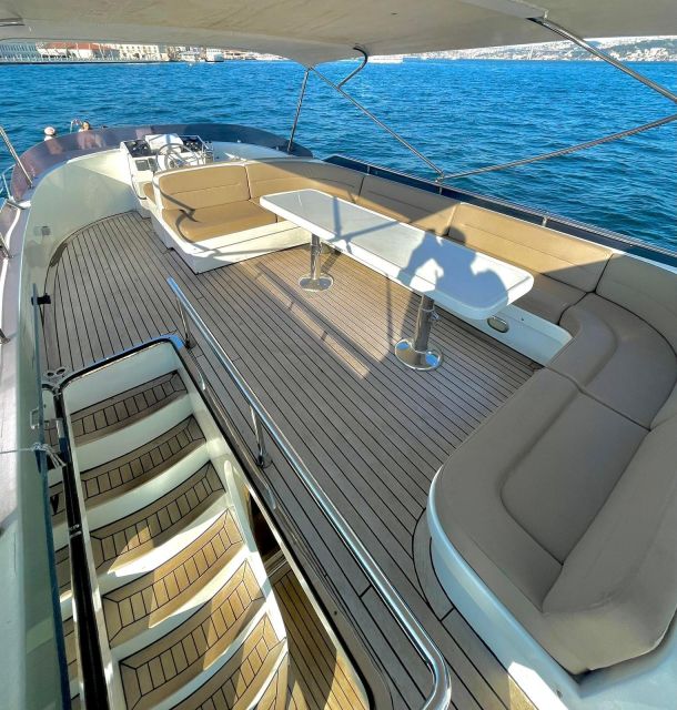 Istanbul: Sunset or Day Small-Group Yacht Cruise with Snacks - Scenic Views of Istanbul’s Iconic Landmarks