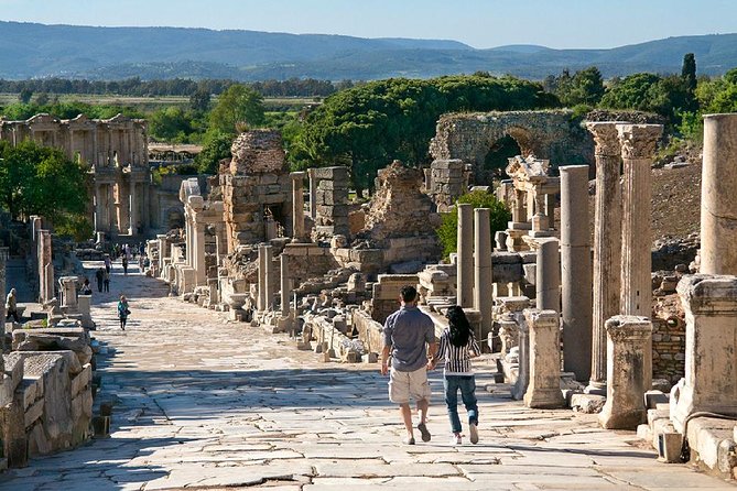Istanbul to Ephesus Full Day Private Tour with Domestic Flights - Key Points