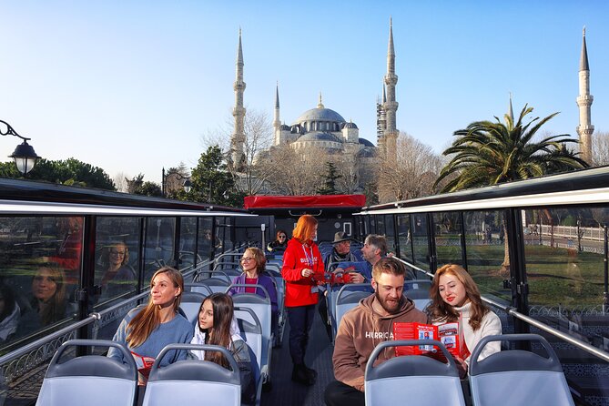Istanbul Top Attractions sightseeing Hop-on Hop-Off Bus - Shopping at Büyük Beşiktaş Çarşısı