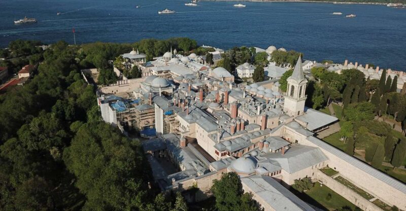 Istanbul: Topkapi Palace and Harem Ticket with Audio Guide - Audio Guide: A Multilingual Companion