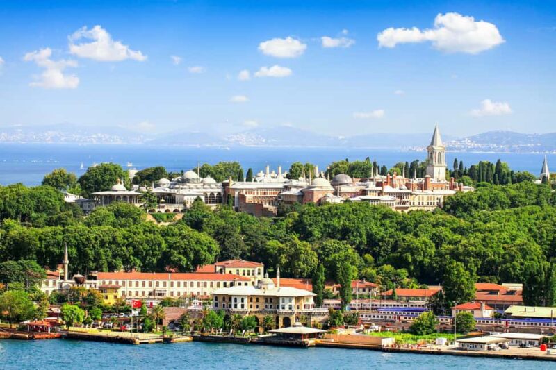 Istanbul: Topkapi Palace and Harem Ticket with Audio Guide - Practical Details: Meeting Point, Timing, and Group Sizes