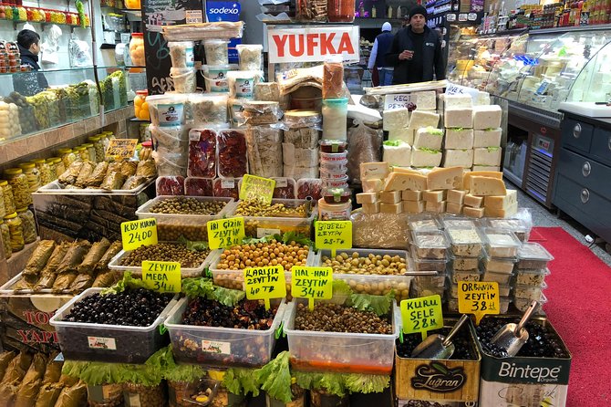 Istanbul Traditional Food Tour with Dinner on Off-Touristy-Path - Savoring Kebabs, Meze, and Hidden Lokanta Dishes