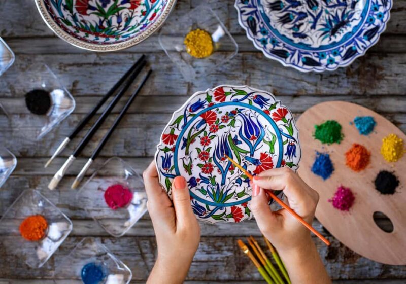Istanbul: Traditional Turkish Ceramic Art at a Lovely Studio - An Authentic Ceramic Art Experience in Istanbuls Marmara Region