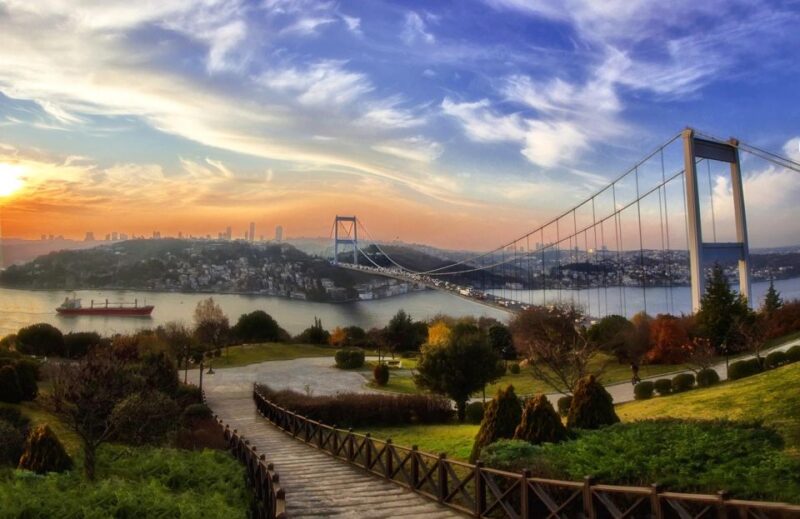 Istanbul: True Discovery Full-Day Tour and Cruise - Pierre Loti Hill and the Cable Car Experience