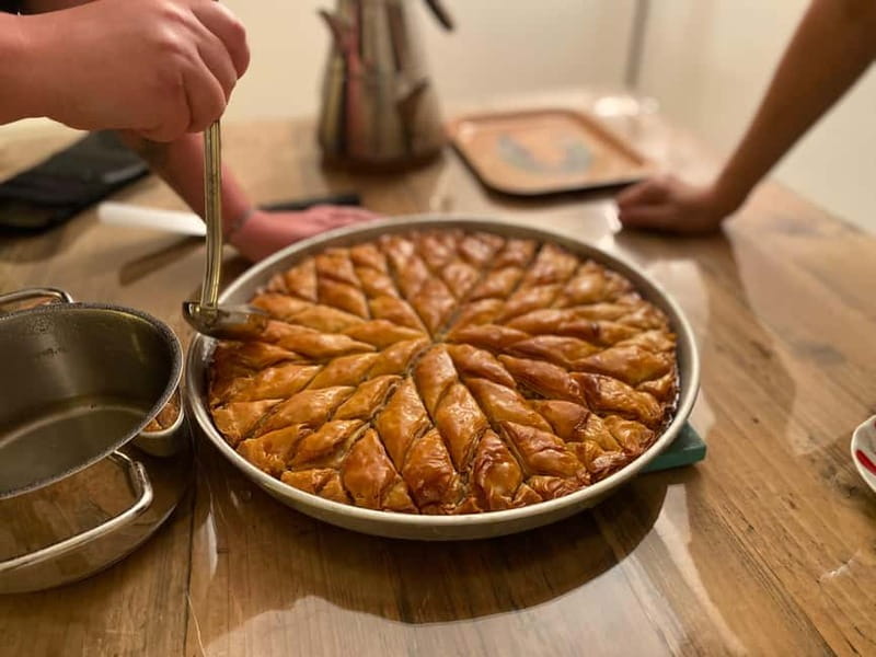 Istanbul: Turkish Baklava Cooking Class with a Local Host - Key Points
