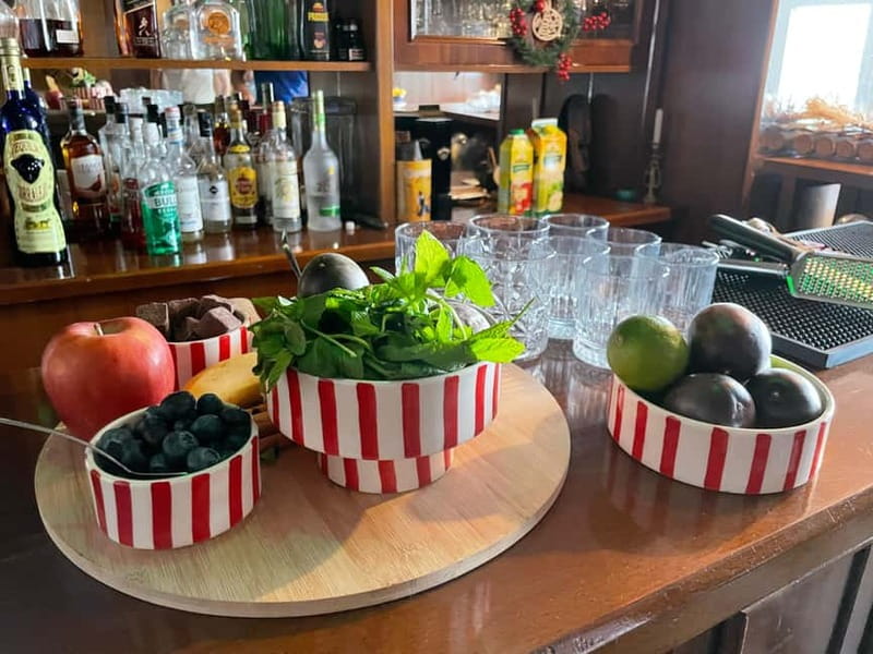 Istanbul: Turkish Cocktail Workshop with Locals at Home Bar - Key Points