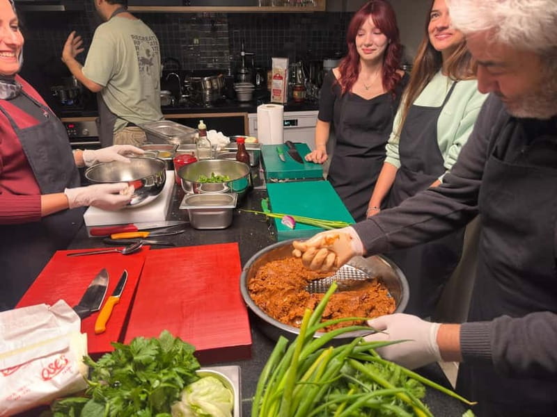 Istanbul: Turkish Cooking Class with a Professional Chef - Learning Cooking Skills and Techniques in a Cozy Setting