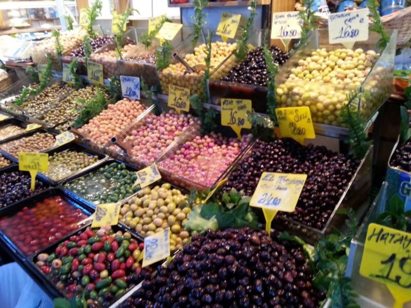 Istanbul: Turkish Food Tour in Kadikoy Across the Bosphorus - Additional Food Delights: Desserts and Tea