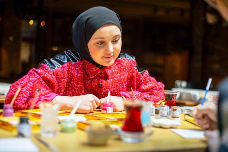 Istanbul: Turkish Illumination Art Workshop w/ Snacks - Discover the Art of Tezhip in Istanbuls Hands-On Workshop