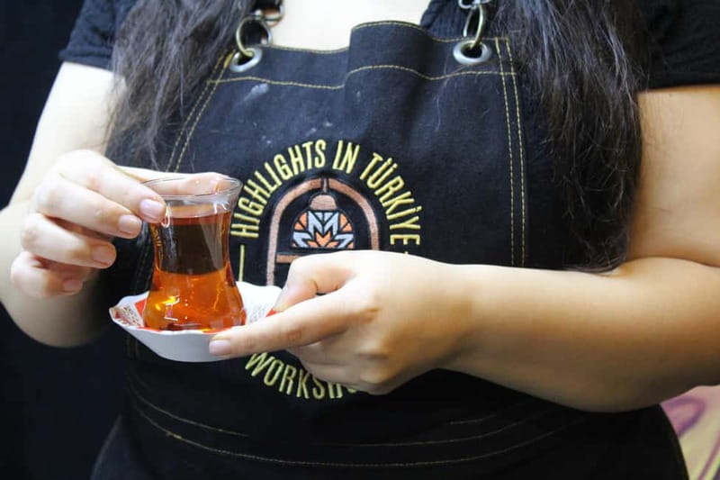 Istanbul: World Teas and Turkish Tea Brewing Workshop - Take-Home Tea Gift to Keep the Experience Going