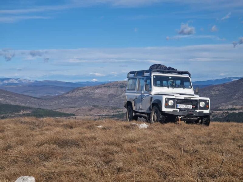 Istria: iarija Off-Road Adventure & Picnic - Explore Iarija’s Untouched Nature in a Land Rover Defender