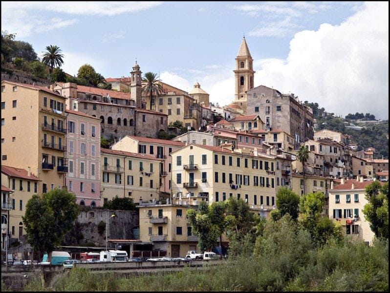 Italian Coast & Market: Full-Day Small Group Trip - Exploring the Medieval Village of Dolceacqua
